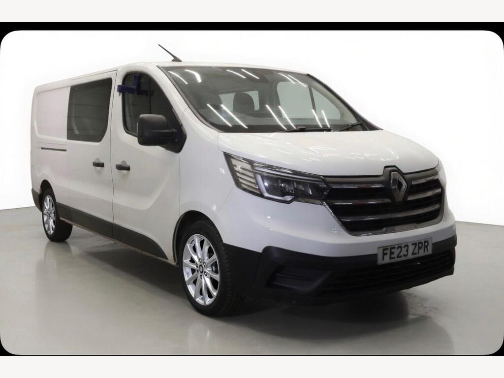 Renault Trafic Combi Van 2.0 dCi Blue LL30 Business+ Crew Van L2 H1 Euro 6 (s/s) 6dr