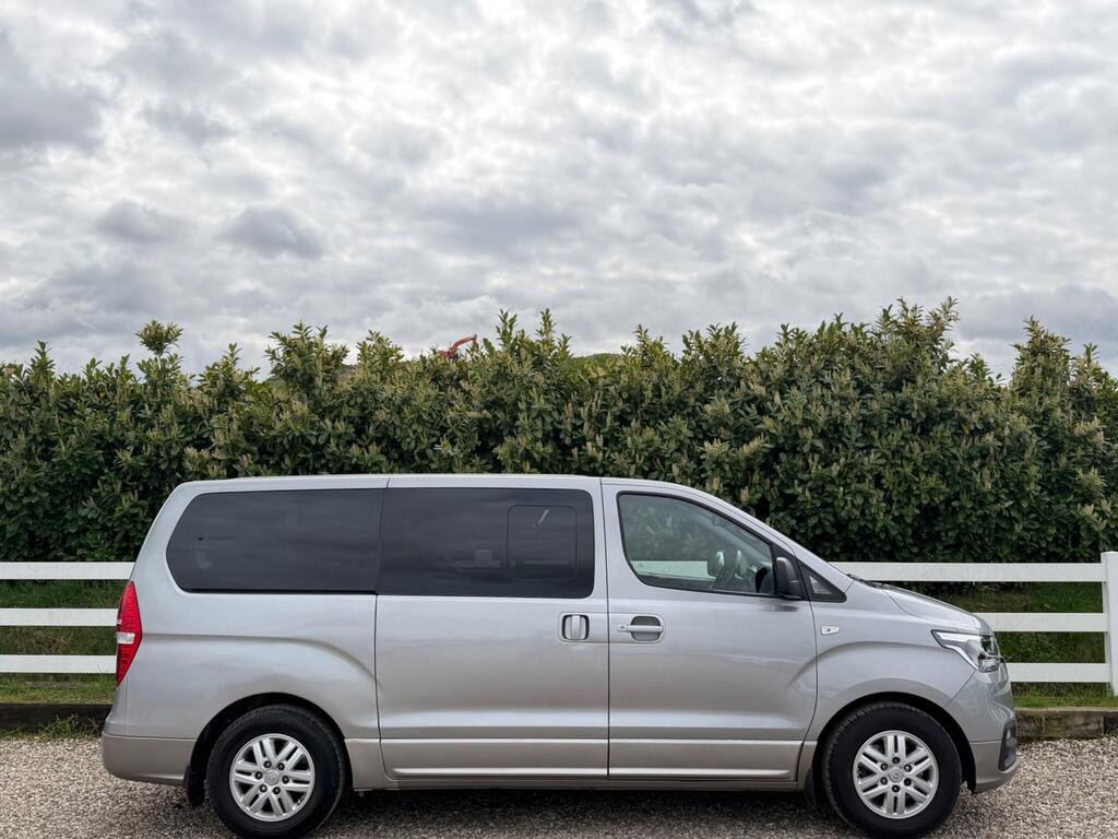 2019 Hyundai i800 thumbnail 12