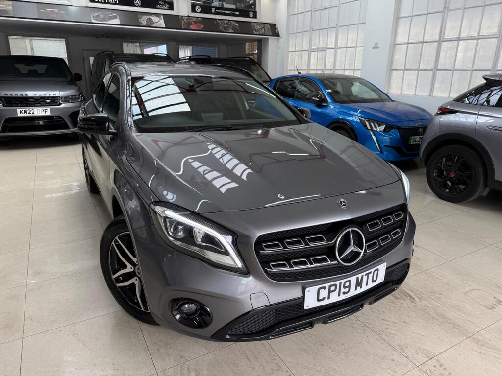 Mercedes-Benz GLA SUV 1.6 GLA180 Urban Edition 7G-DCT Euro 6 (s/s) 5dr