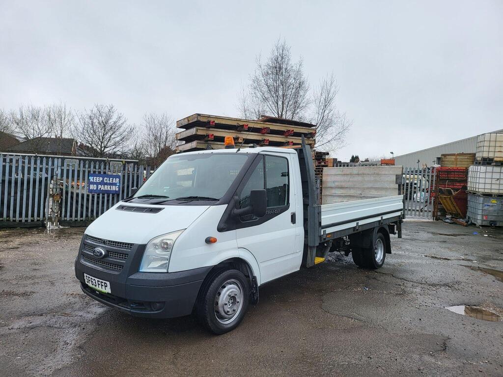 Ford Transit Chassis Cab 2.2 TDCi 350 RWD L2 2dr (DRW)