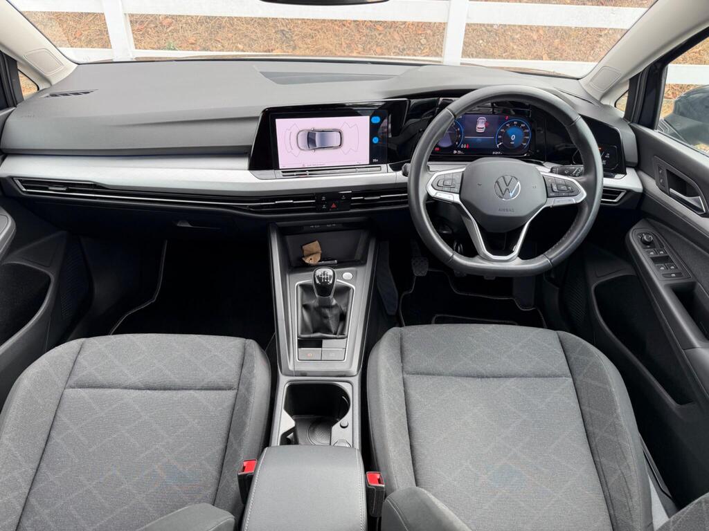 2023 Volkswagen Golf thumbnail 17