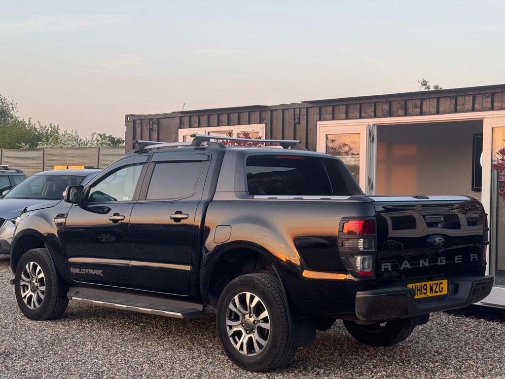 Ford Ranger 3.2 TDCi Wildtrak Auto 4WD Euro 5 4dr thumbnail 17