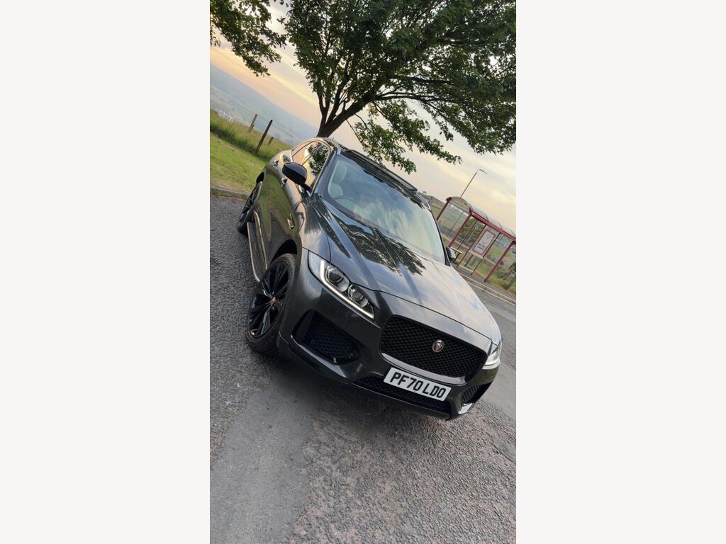 Jaguar F-PACE