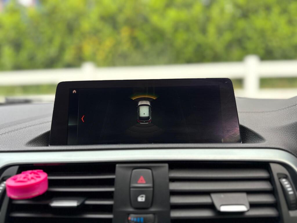 BMW 1 Series 3.0 M140i Shadow Edition Auto Euro 6 (s/s) 3dr thumbnail 51