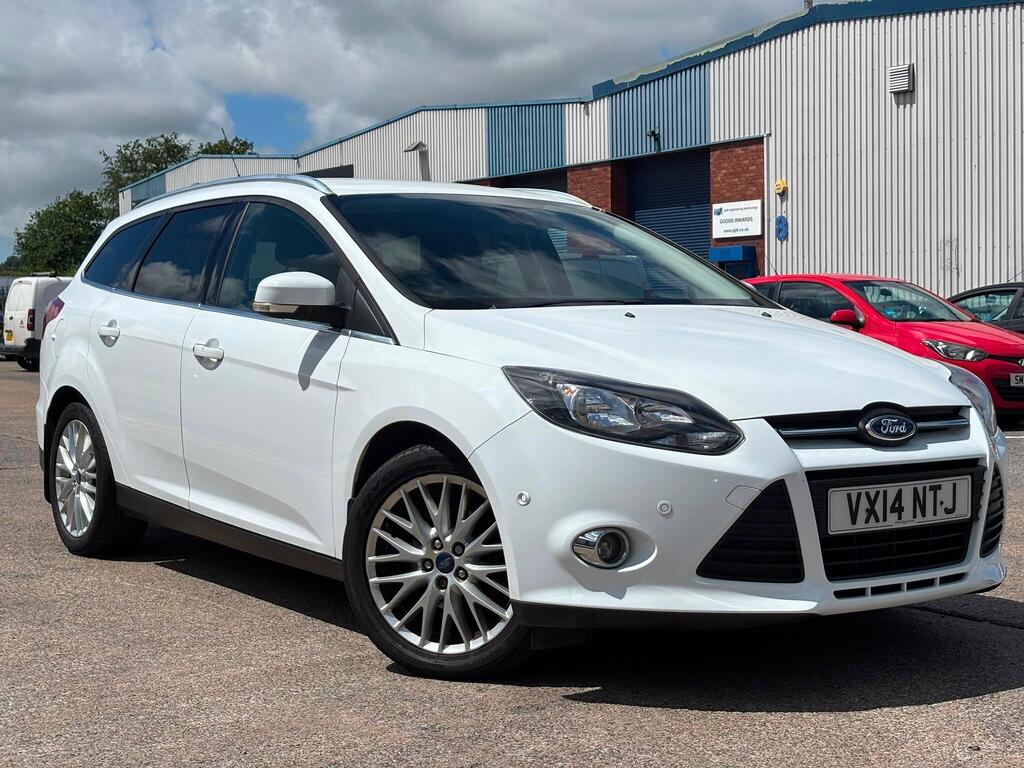 Ford Focus Estate 1.0T EcoBoost Zetec Navigator Euro 5 (s/s) 5dr