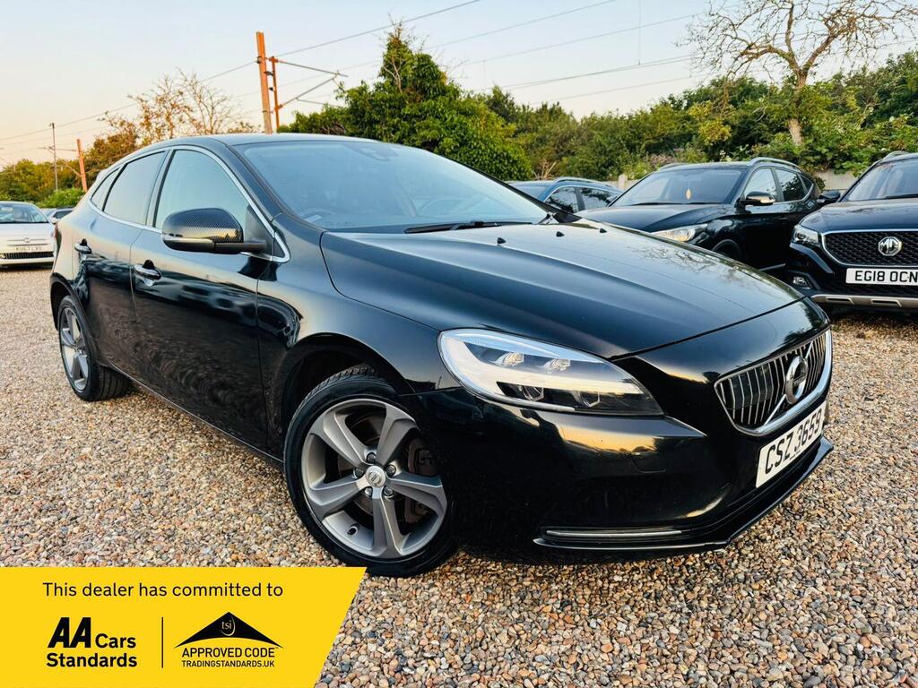 Volvo V40 Hatchback 1.5 T3 GPF Inscription Auto Euro 6 (s/s) 5dr