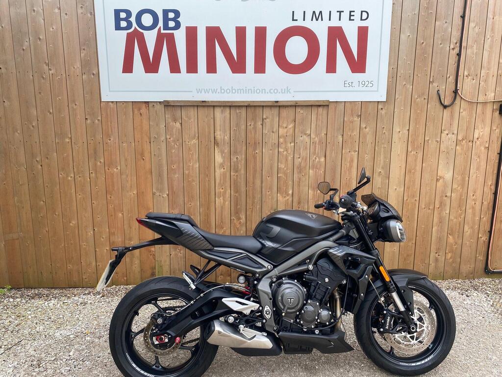 Triumph Street Triple 765