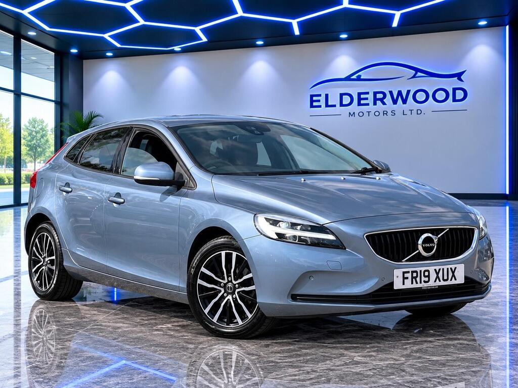 Volvo V40 Hatchback 2.0 D2 Momentum Edition Euro 6 (s/s) 5dr