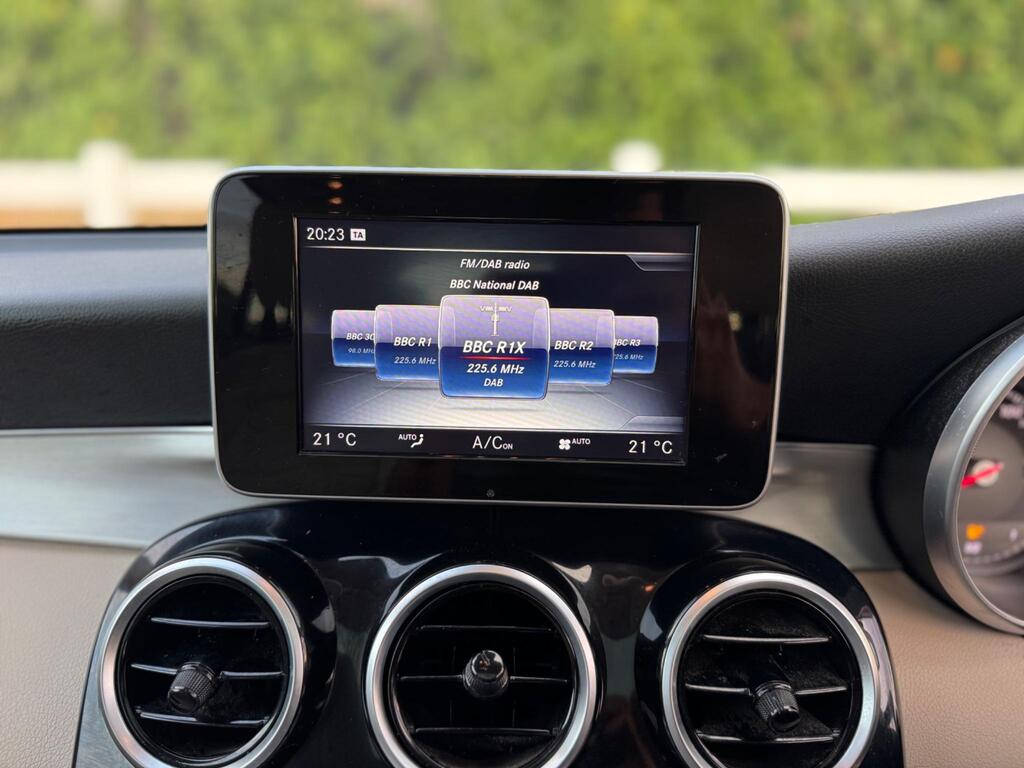 Mercedes-Benz GLC 2.1 GLC220d Sport (Premium) G-Tronic 4MATIC Euro 6 (s/s) 5dr thumbnail 32