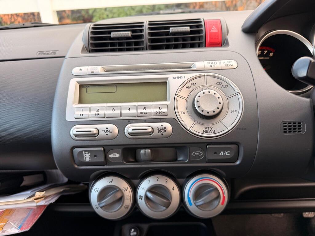 2008 Honda Jazz thumbnail 43