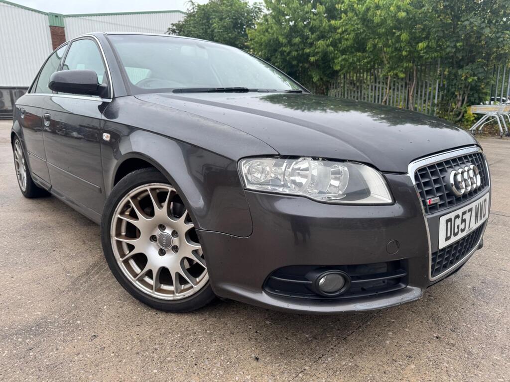 Audi A4 Saloon 2.0 TDI S line 4dr
