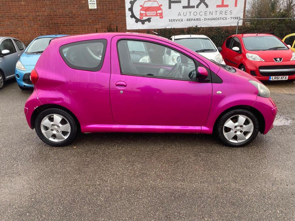 Toyota AYGO Hatchback 1.0 VVT-i + Euro 4 3dr