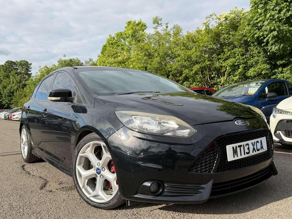 Ford Focus Hatchback 2.0T EcoBoost ST-2 Euro 5 (s/s) 5dr