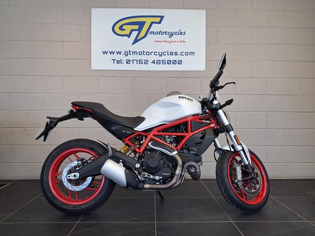 Ducati Monster 797