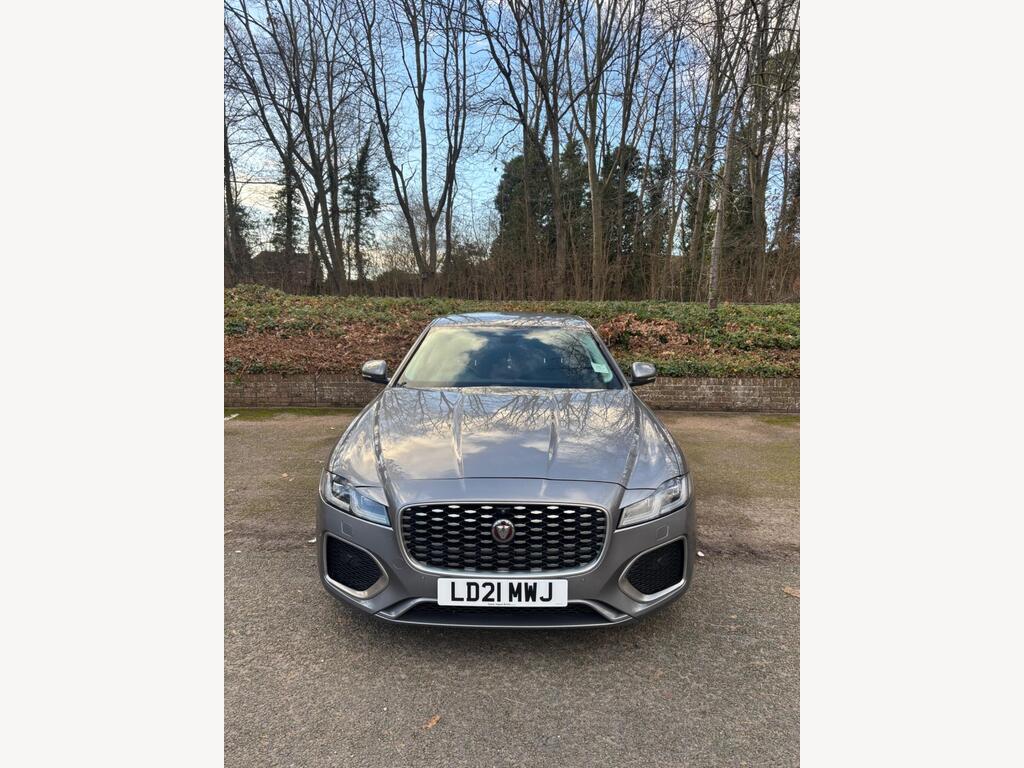 Jaguar XF