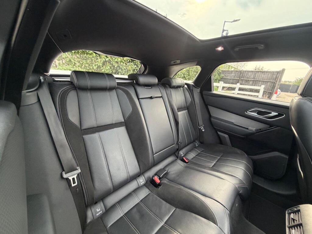 2017 Land Rover Range Rover Velar thumbnail 26