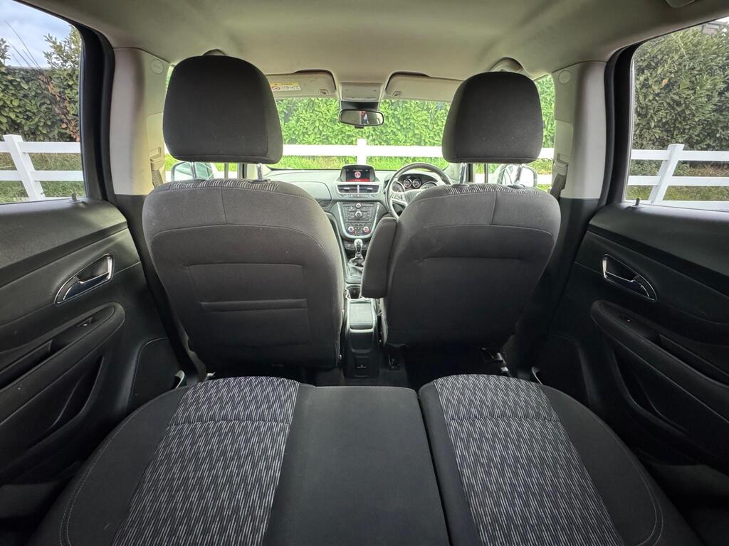 Vauxhall Mokka 1.6 CDTi Tech Line 4WD Euro 6 (s/s) 5dr thumbnail 27
