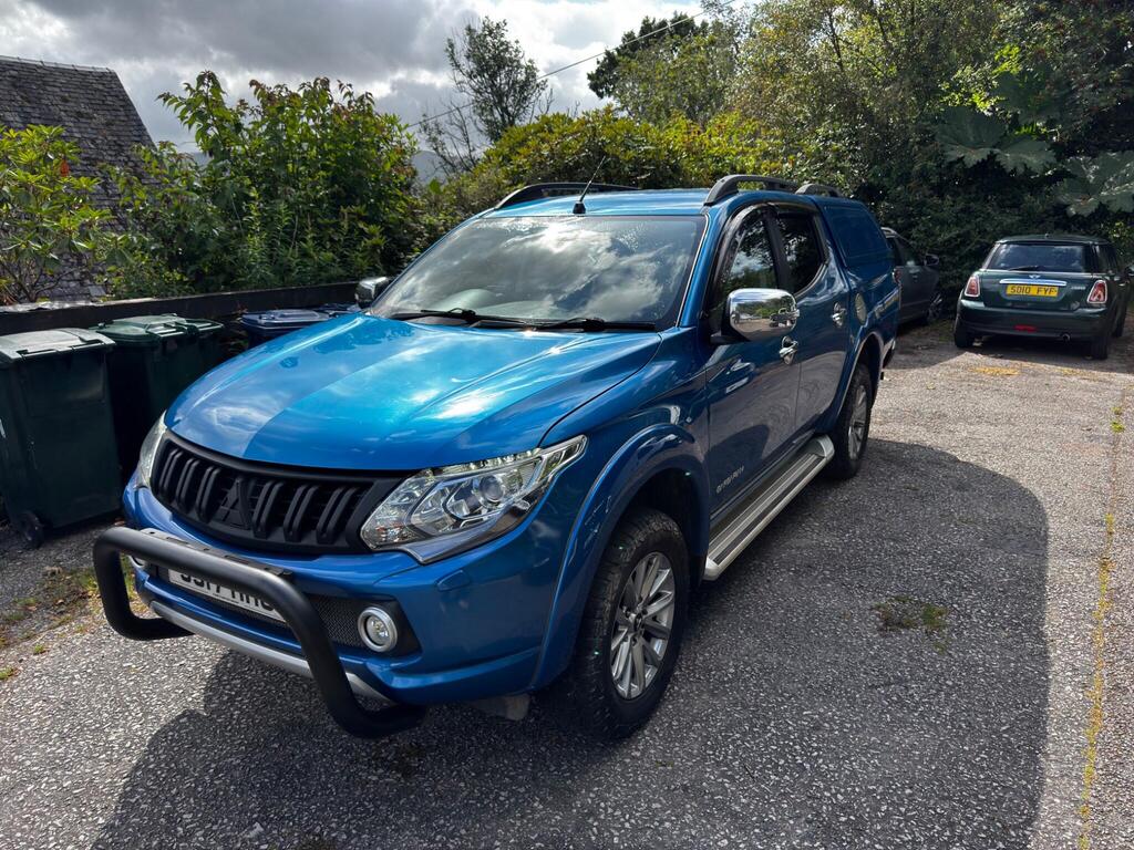Mitsubishi L200