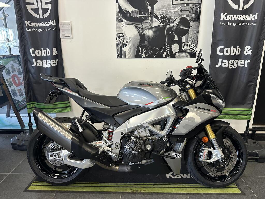 Aprilia Tuono 1100 V4