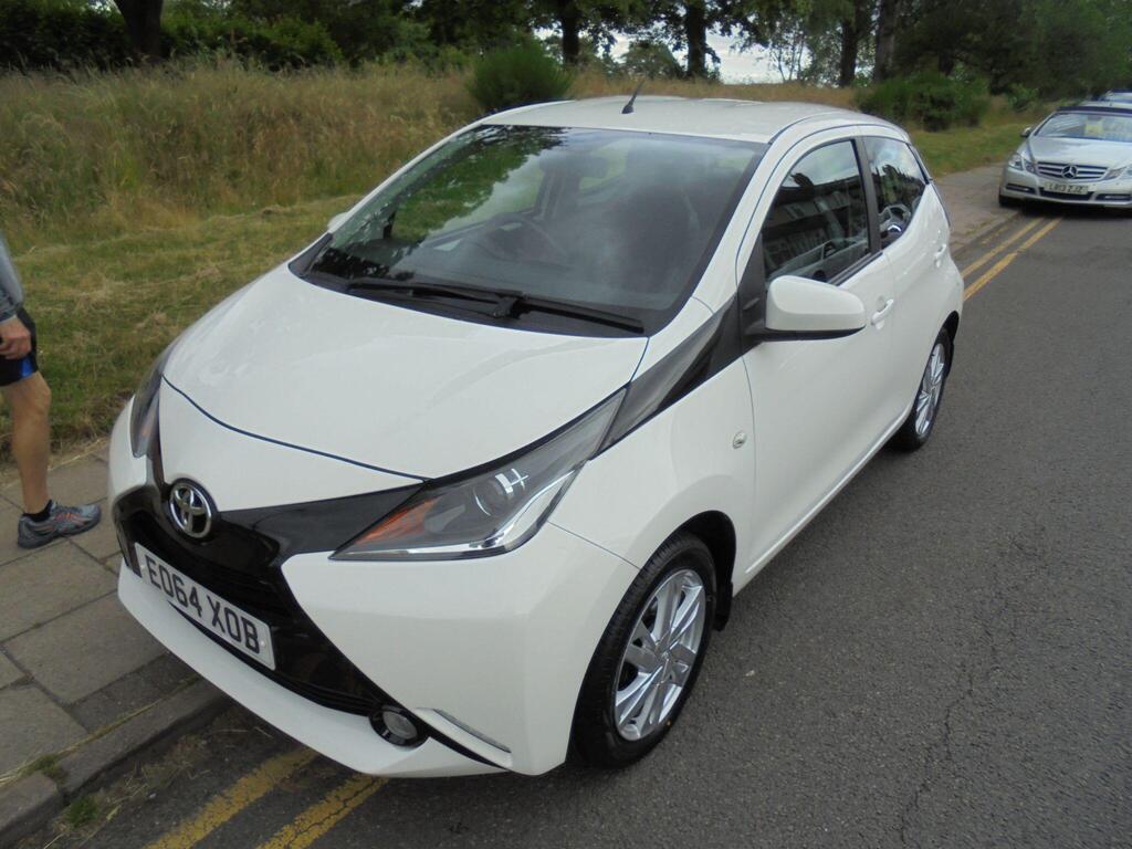Toyota AYGO Hatchback 1.0 VVT-i x-pression Euro 5 5dr Euro 5