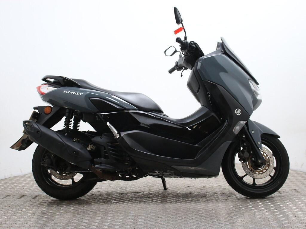 Yamaha NMAX 125