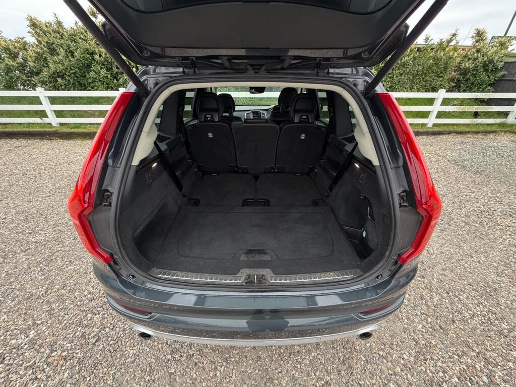 2018 Volvo XC90 thumbnail 33