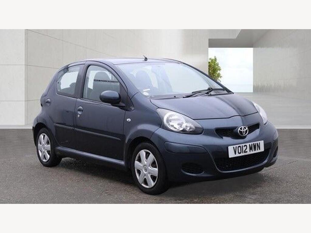 Toyota AYGO Hatchback 1.0 VVT-i Ice Euro 5 5dr