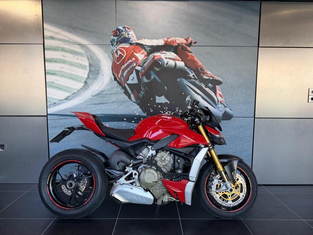 Ducati Streetfighter V4S