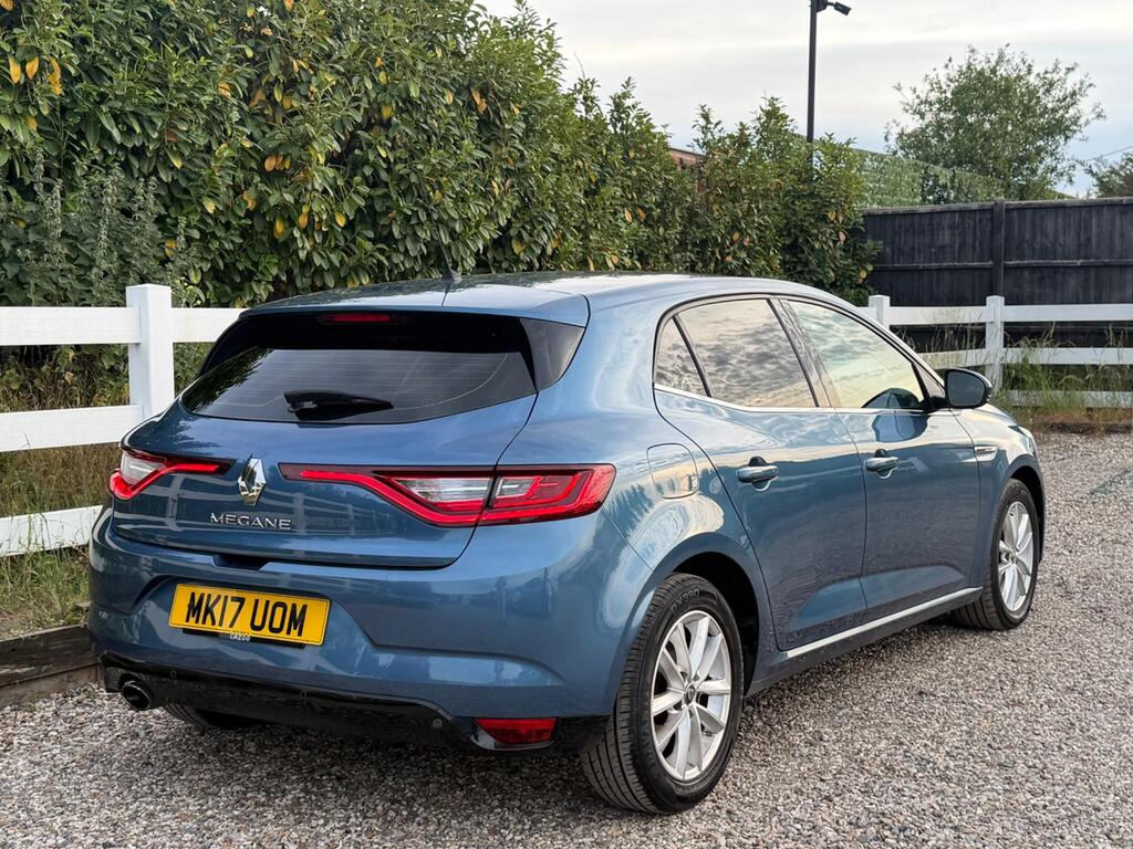 2016 Renault Megane thumbnail 13