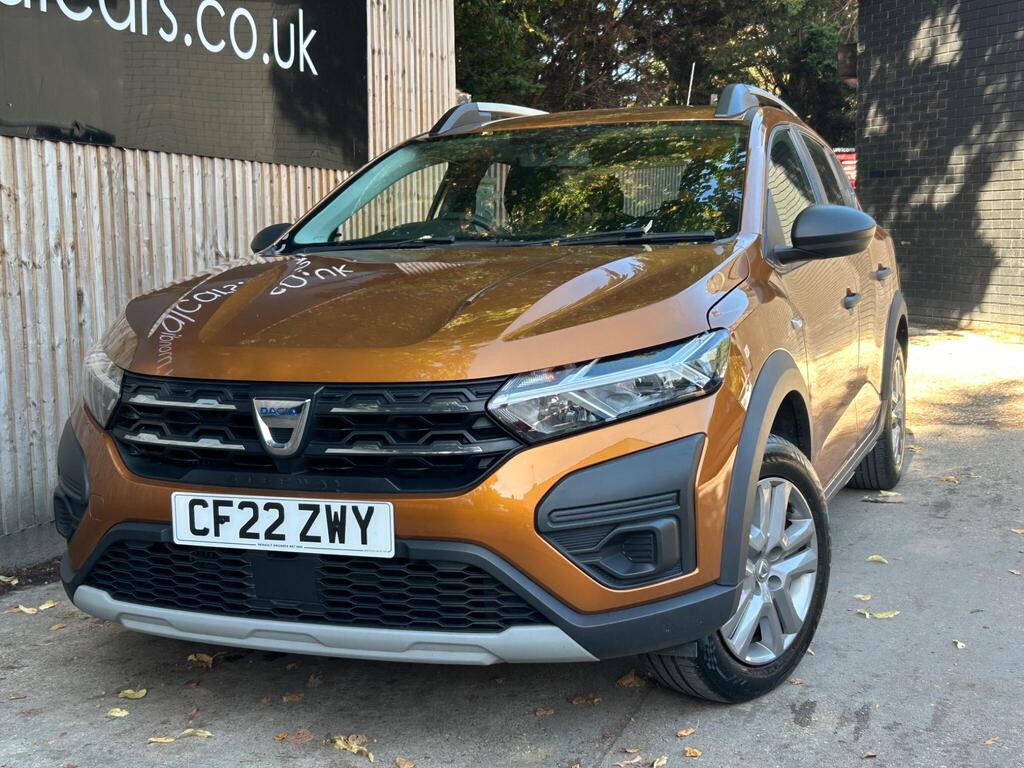 Dacia Sandero Stepway Hatchback 1.0 TCe Essential Euro 6 (s/s) 5dr