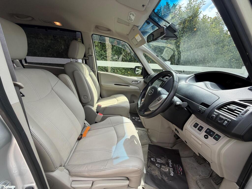 2014 Nissan Serena thumbnail 19