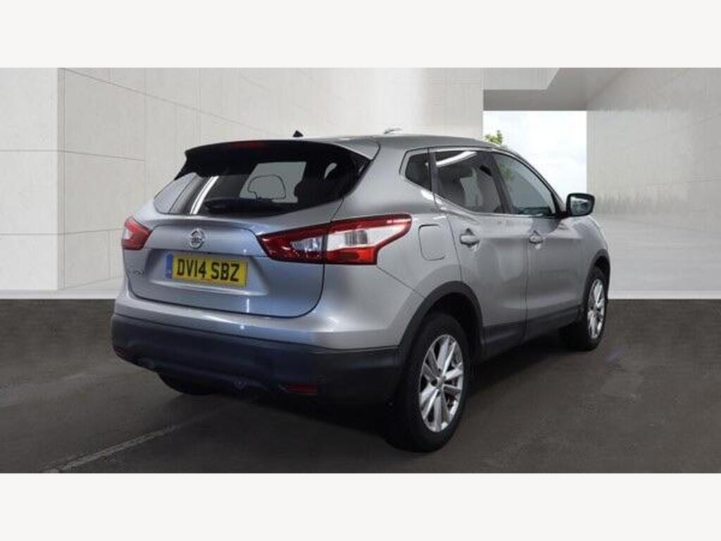 2014 Nissan Qashqai thumbnail 7