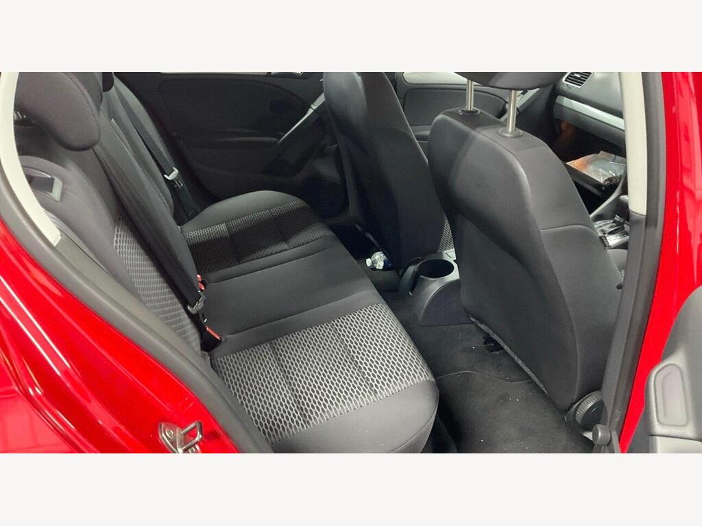 2010 Volkswagen Golf thumbnail 7