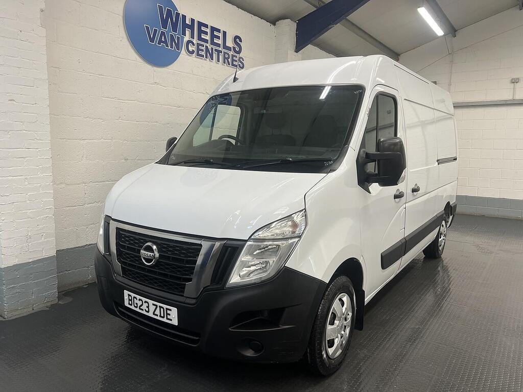 Nissan Interstar