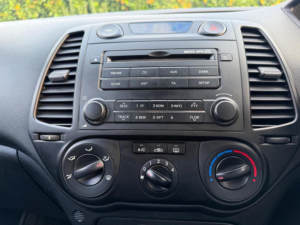 2009 Hyundai i20 thumbnail 19