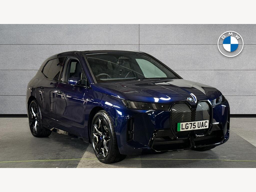 BMW iX