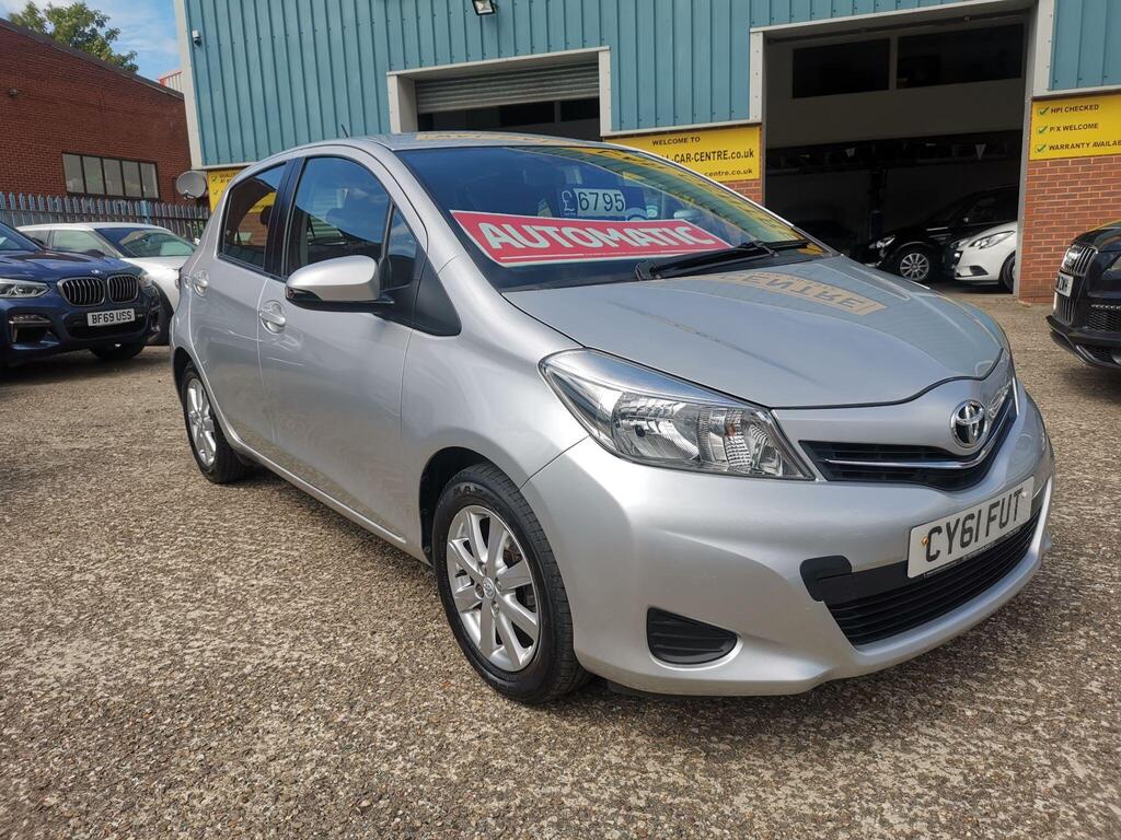 Toyota Yaris Hatchback 1.33 Dual VVT-i TR Multidrive S Euro 5 5dr
