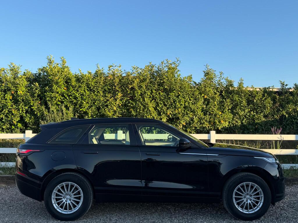 2017 Land Rover Range Rover Velar thumbnail 12