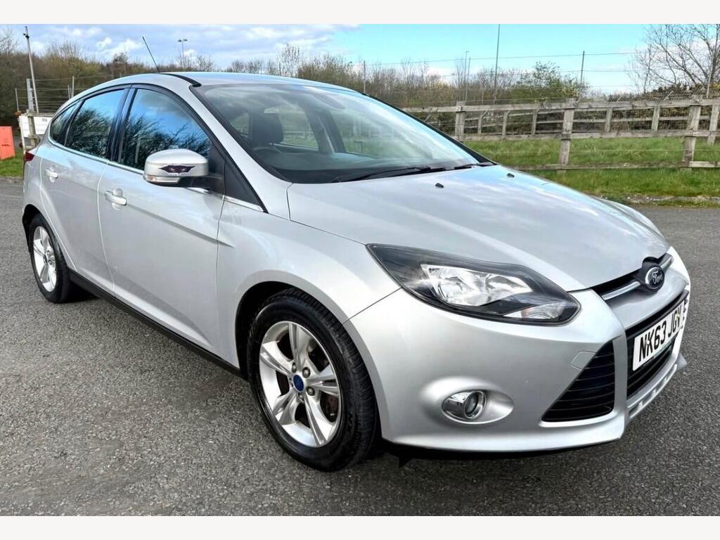 Ford Focus Hatchback 1.6 TDCi Zetec Euro 5 (s/s) 5dr