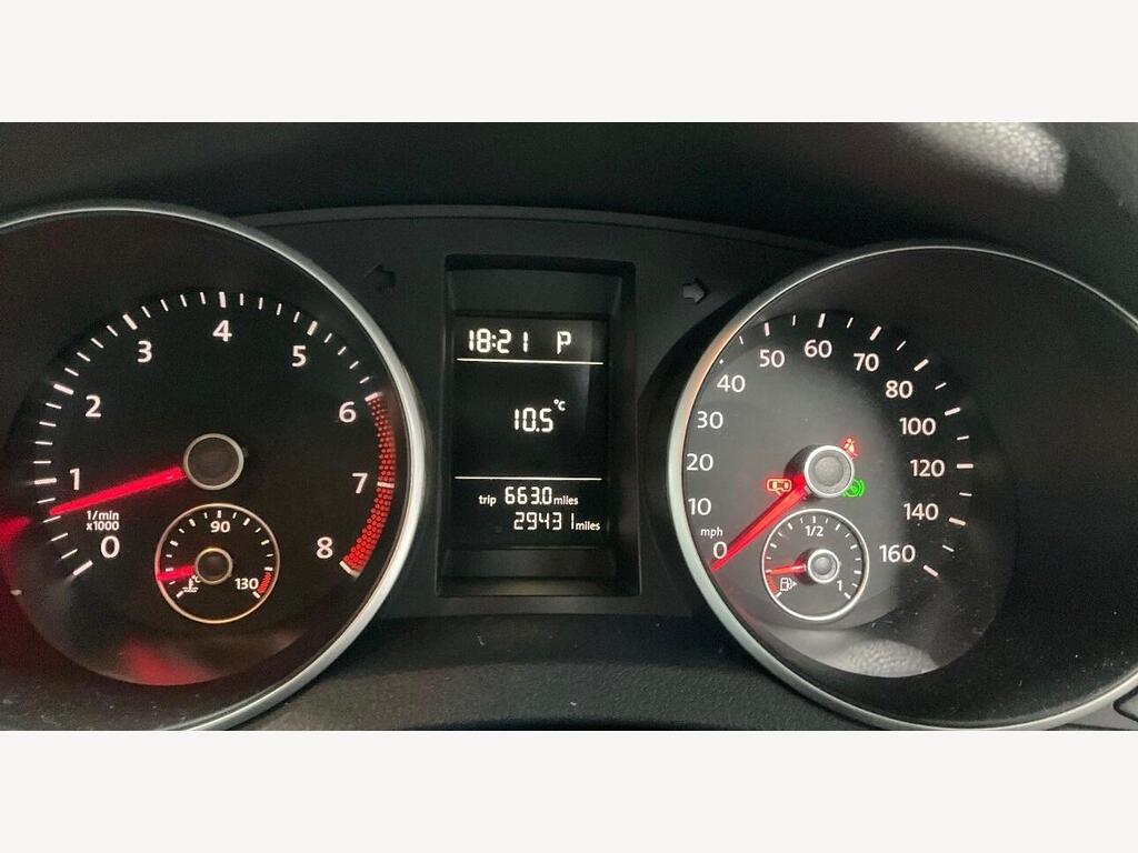 2010 Volkswagen Golf thumbnail 8