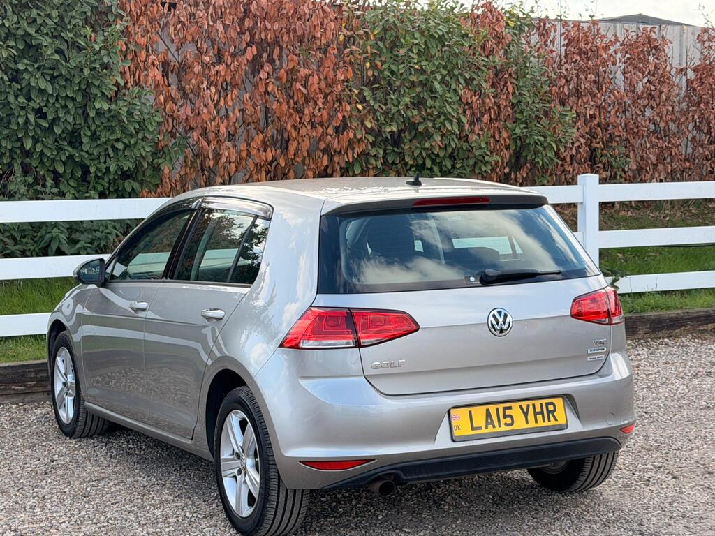 2015 Volkswagen Golf thumbnail 14