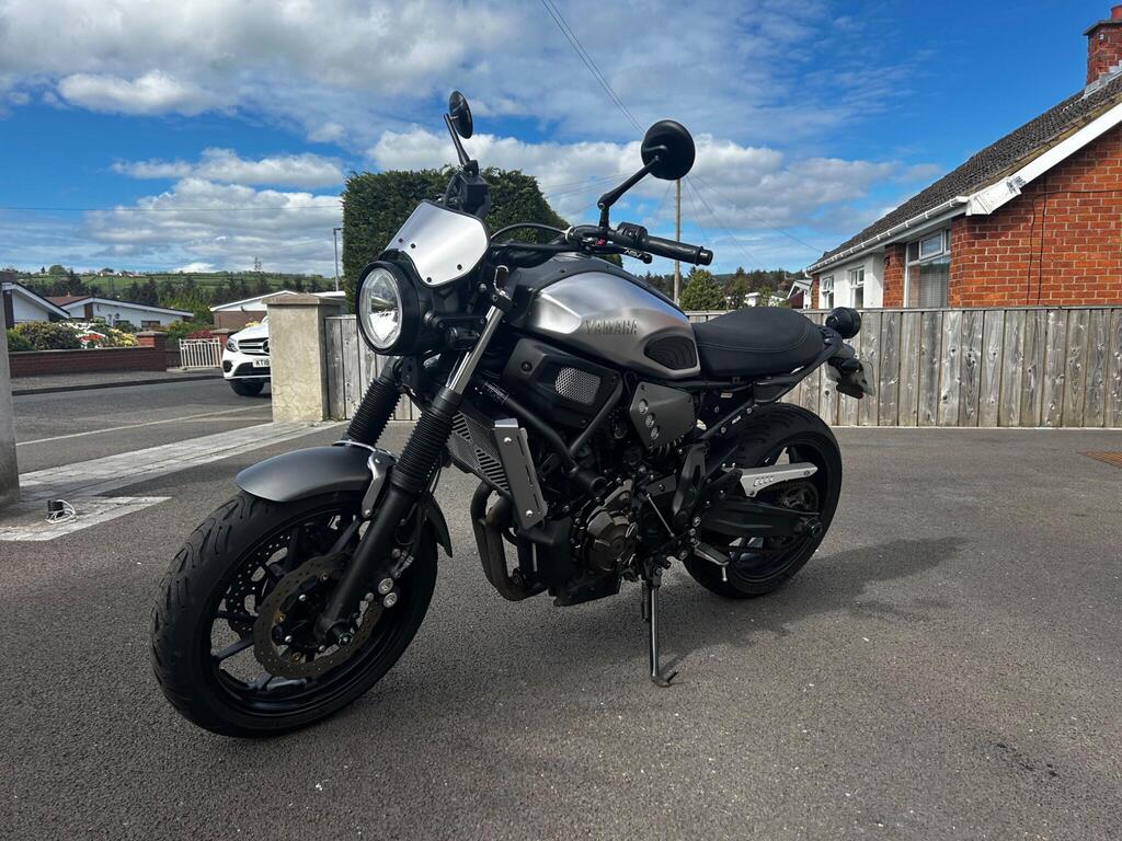 Yamaha XSR700