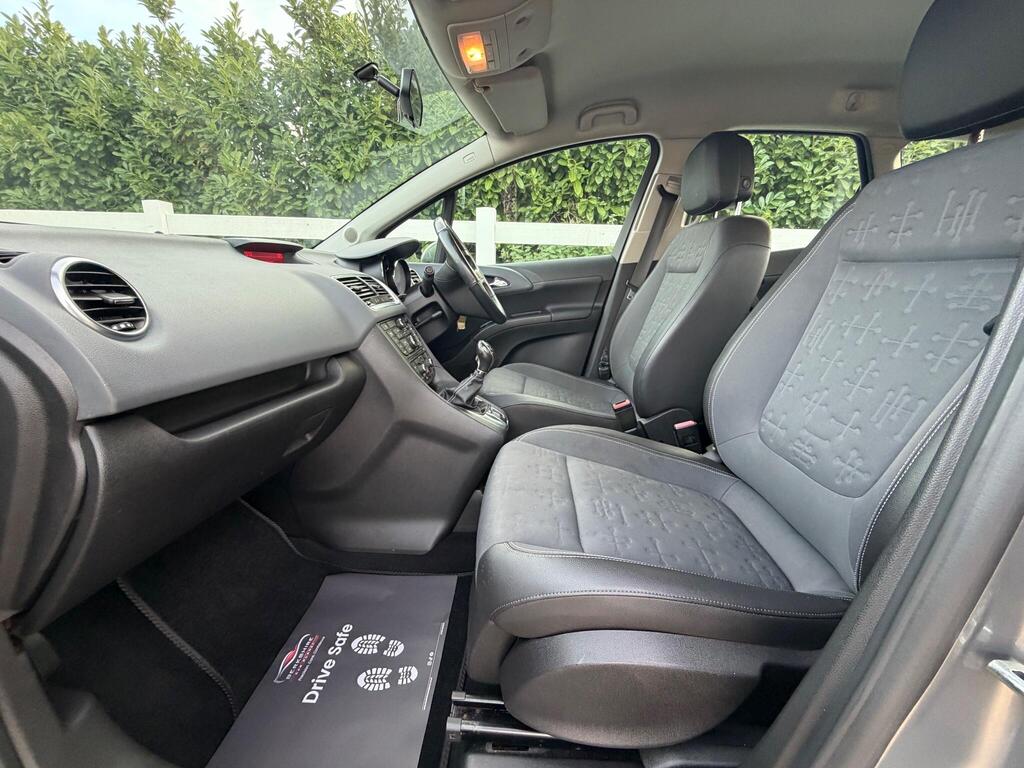 2014 Vauxhall Meriva thumbnail 24