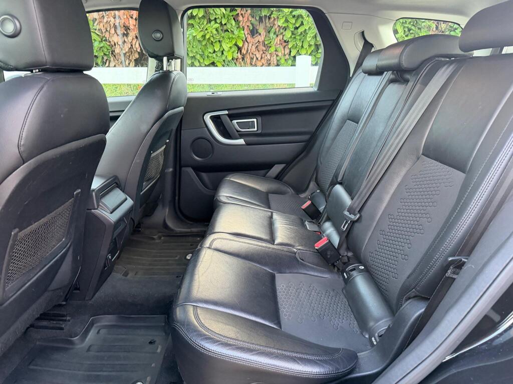 2016 Land Rover Discovery Sport thumbnail 20