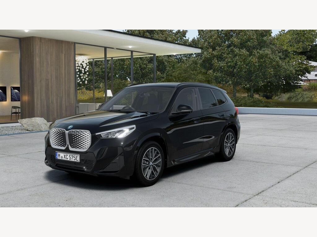 BMW iX1