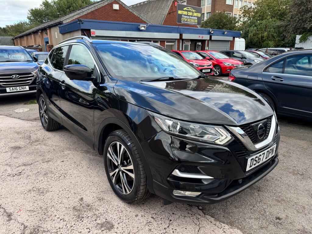 Nissan Qashqai SUV 1.2 DIG-T N-Connecta Euro 6 (s/s) 5dr