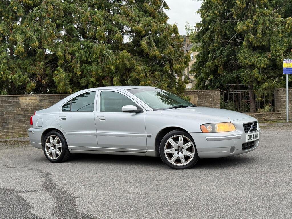 Volvo S60 Saloon 2.4 D5 SE 4dr