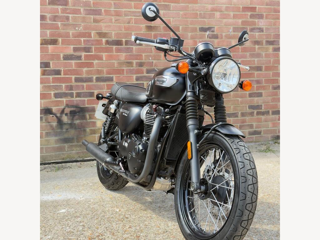 Triumph Bonneville T100