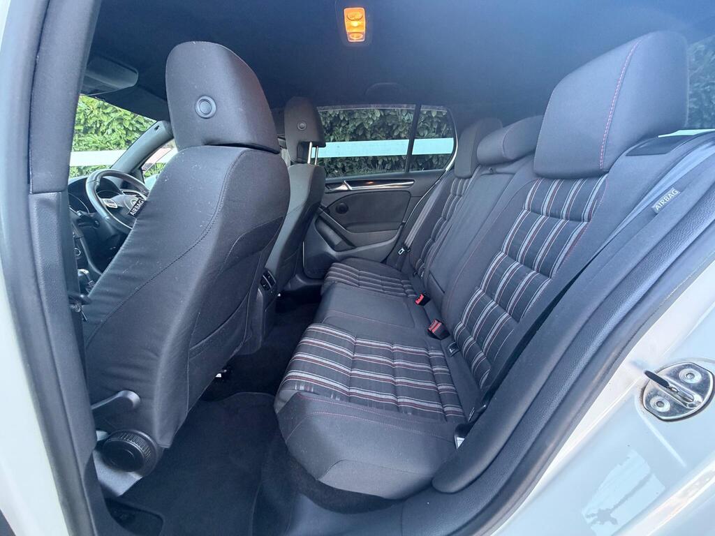 2009 Volkswagen Golf thumbnail 19