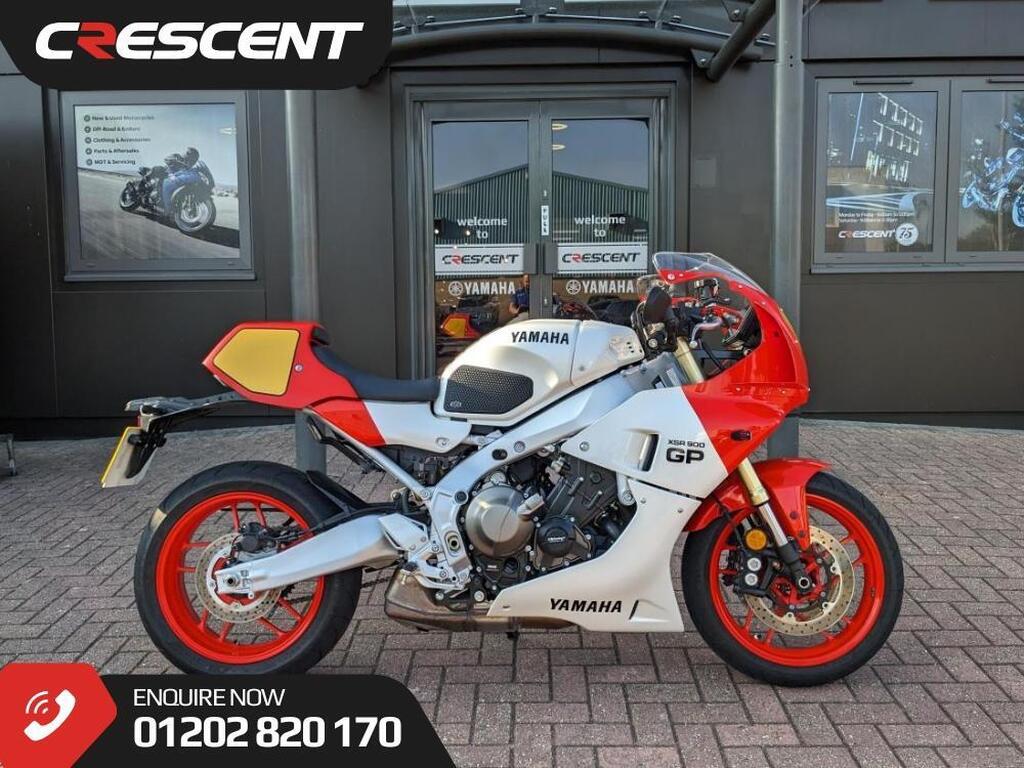 Yamaha XSR900